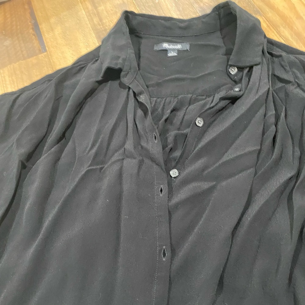 Madewell Central Drapey shirt 🖤